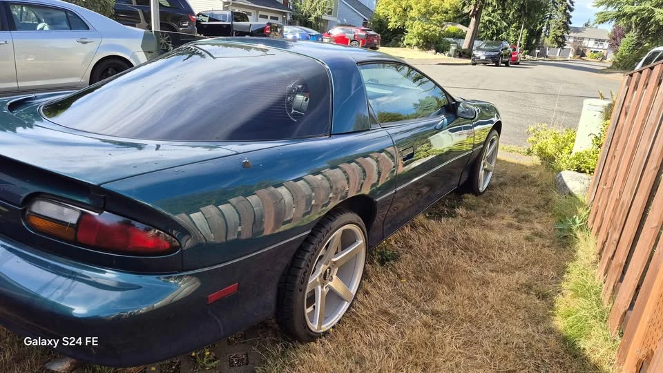 2000 Chevrolet Camaro 4th Gen - Image 4 of 8
