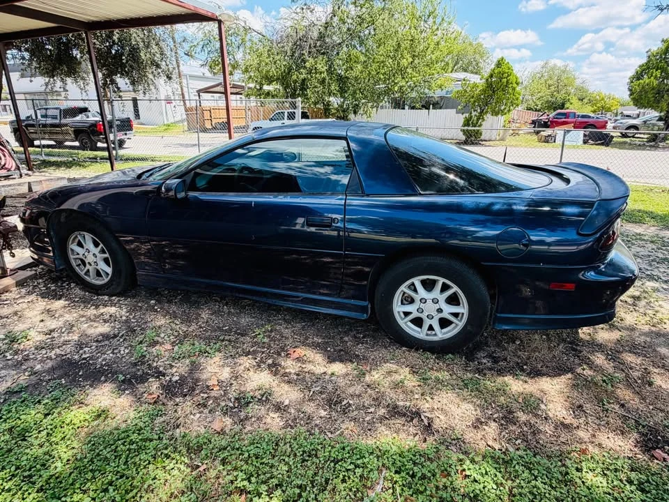 2000 Chevrolet Camaro 4th Gen - Image 4 of 10