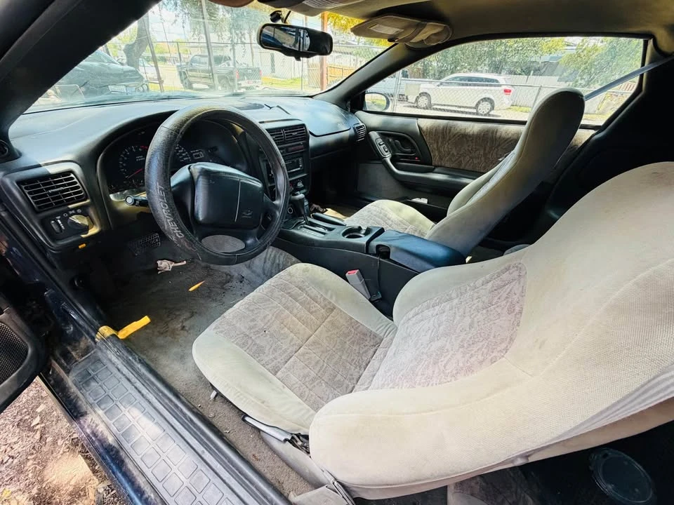 2000 Chevrolet Camaro 4th Gen - Image 6 of 10