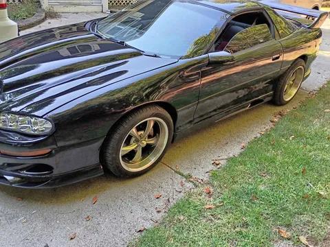2000 Chevrolet Camaro Coupe 2D