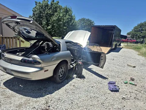 2000 Chevrolet Camaro Coupe 2D