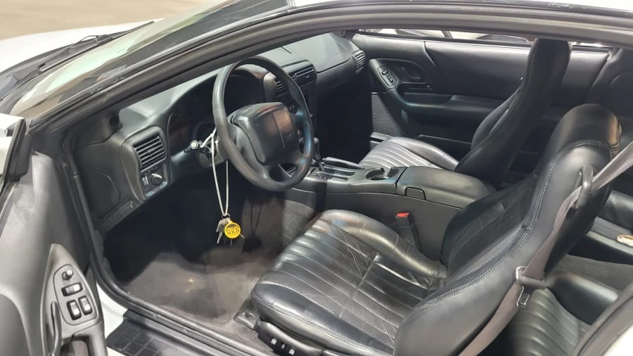 2000 Chevrolet Camaro 4th Gen - Image 3 of 4
