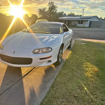 2000 Chevrolet Camaro LS Coupe