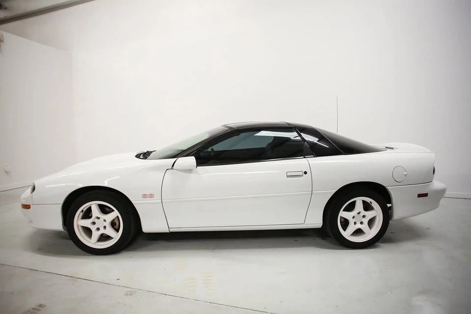 2000 Chevrolet Camaro 4th Gen - Image 3 of 20