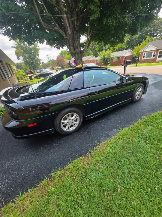 2000 Chevrolet Camaro 4th Gen - Image 6 of 8