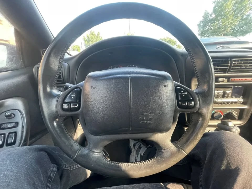 2000 Chevrolet Camaro 4th Gen - Image 10 of 19