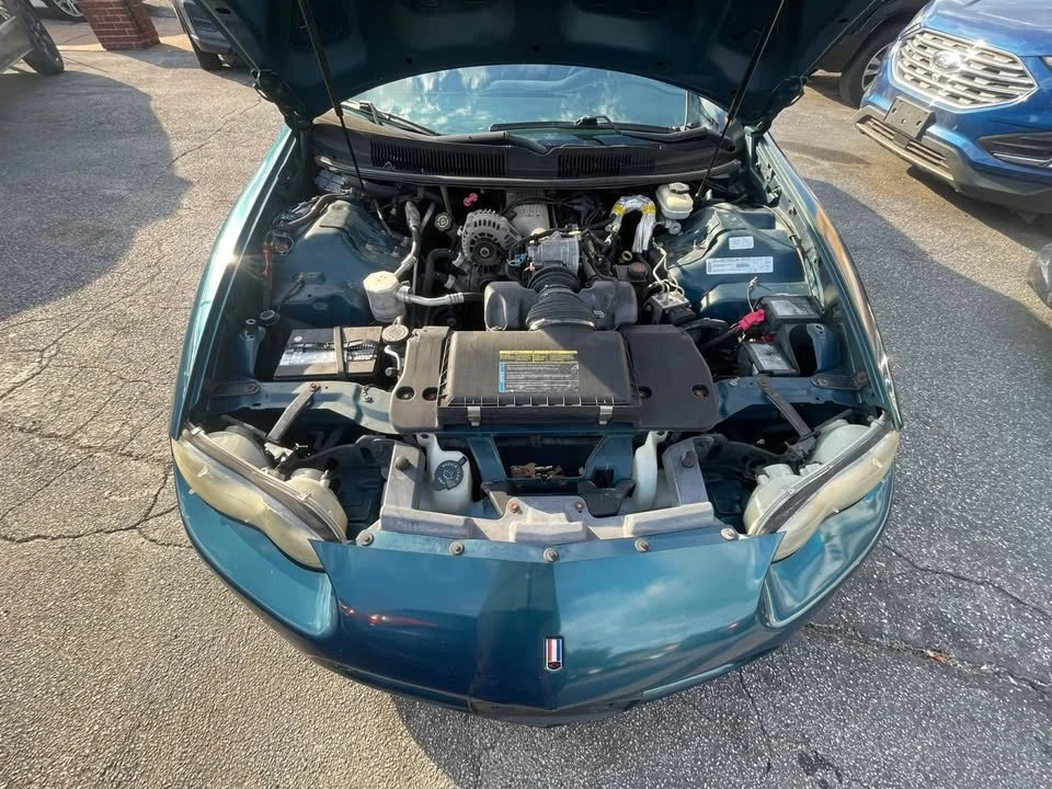 2000 Chevrolet Camaro 4th Gen - Image 17 of 19
