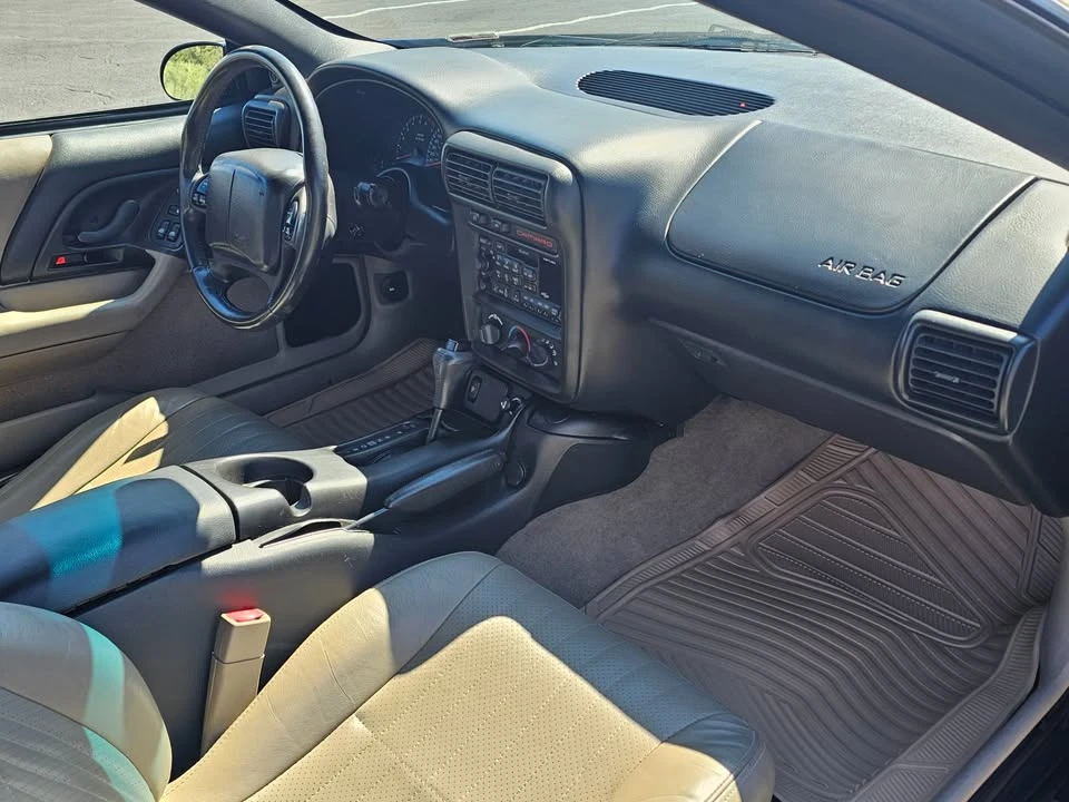 2000 Chevrolet Camaro 4th Gen - Image 8 of 20