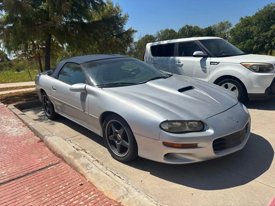 2000 Chevrolet Camaro 4th Gen - Image 3 of 9