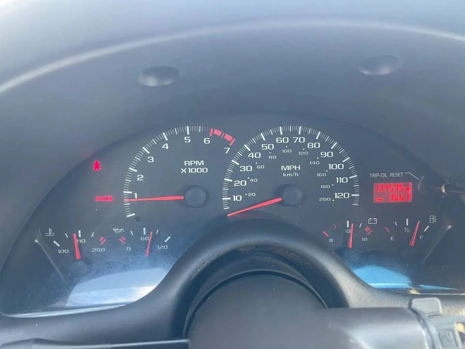 2000 Chevrolet Camaro 4th Gen - Image 11 of 19