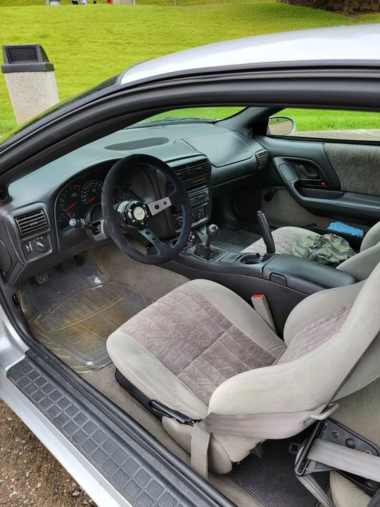 2000 Chevrolet Camaro 4th Gen - Image 4 of 8