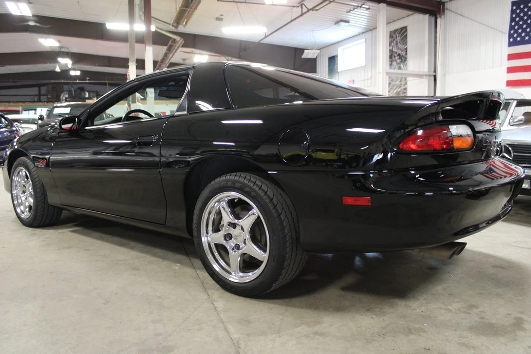 2000 Chevrolet Camaro SS 4th Gen - Image 4 of 12