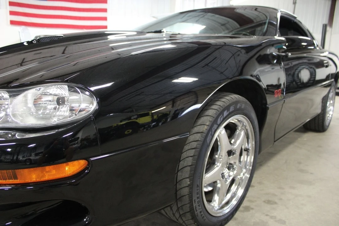 2000 Chevrolet Camaro SS 4th Gen - Image 10 of 12