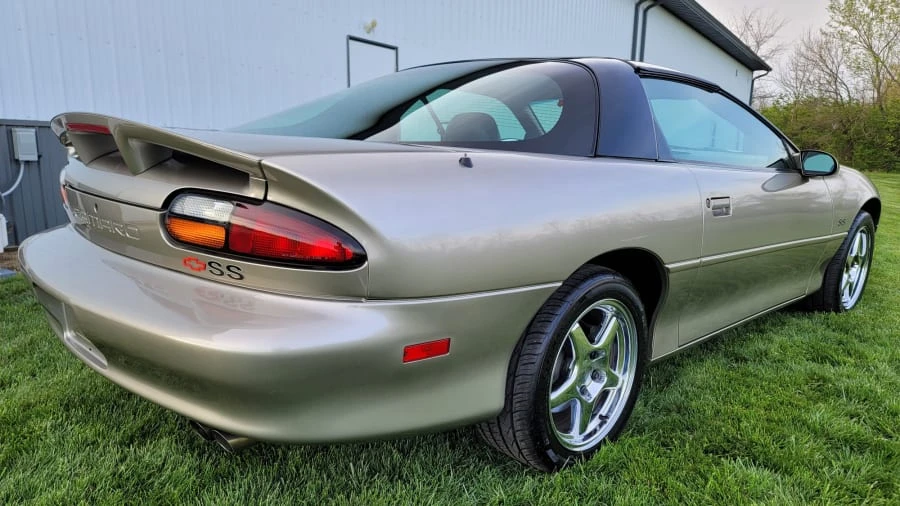 2000 Chevrolet Camaro SS 4th Gen - Image 8 of 19