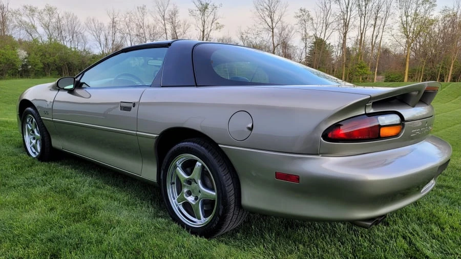 2000 Chevrolet Camaro SS 4th Gen - Image 3 of 19