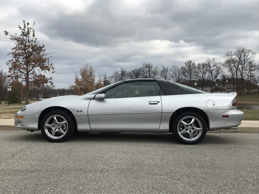 2000 Chevrolet Camaro SS 4th Gen - Image 2 of 7