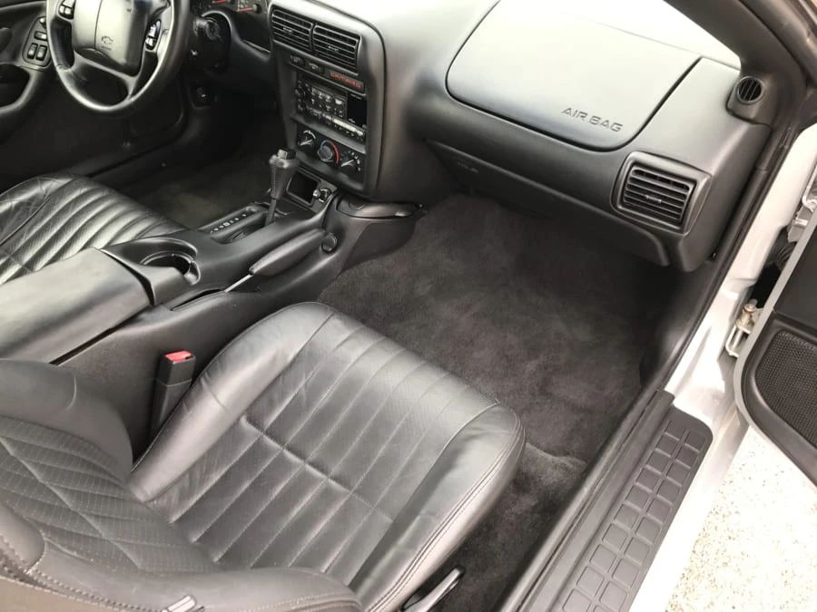 2000 Chevrolet Camaro SS 4th Gen - Image 5 of 7