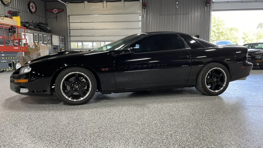 2000 Chevrolet Camaro SS 4th Gen - Image 18 of 19