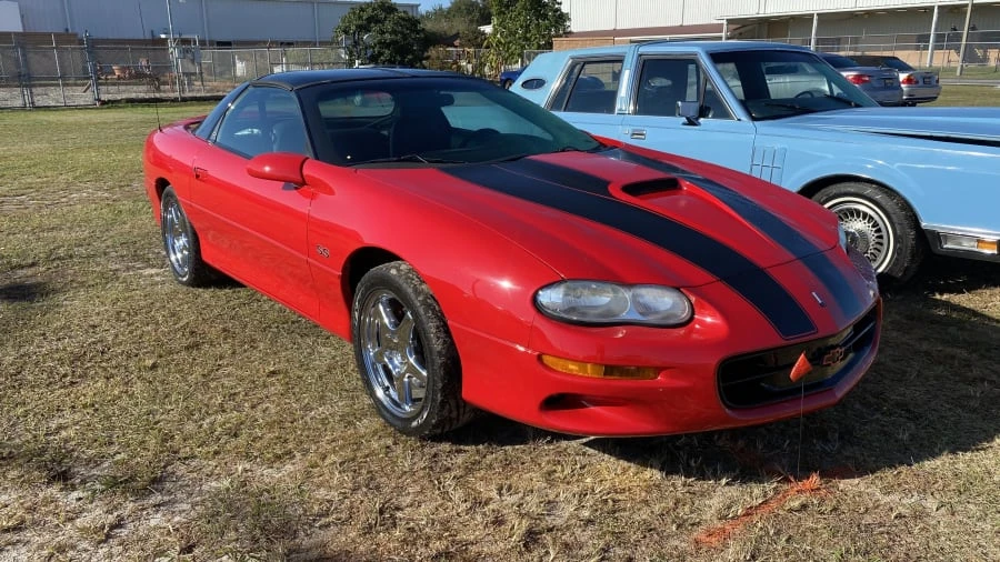 2000 Chevrolet Camaro SS 4th Gen - Image 2 of 5