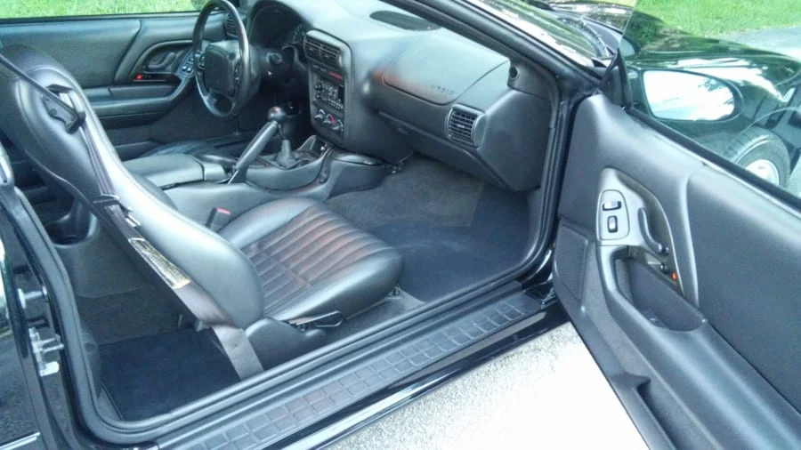 2000 Chevrolet Camaro SS 4th Gen - Image 8 of 24