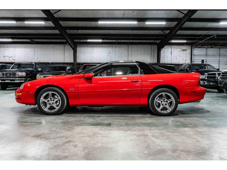 2000 Chevrolet Camaro SS 4th Gen - Image 2 of 24