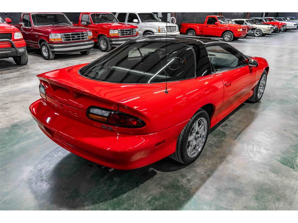 2000 Chevrolet Camaro SS 4th Gen - Image 5 of 24