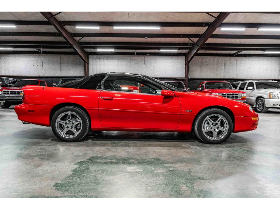 2000 Chevrolet Camaro SS 4th Gen - Image 6 of 24