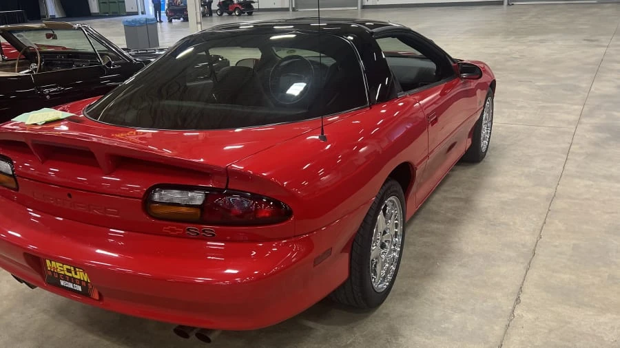 2000 Chevrolet Camaro SS 4th Gen - Image 2 of 2