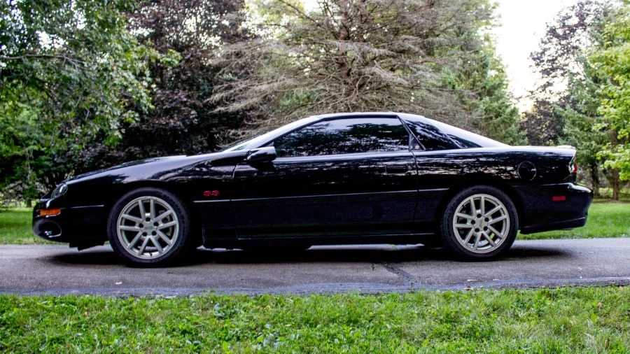 2000 Chevrolet Camaro SS 4th Gen - Image 2 of 12