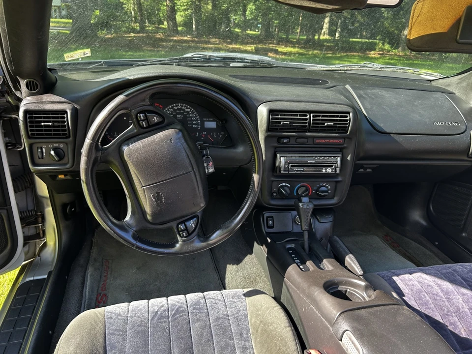 2000 Chevrolet Camaro SS 4th Gen - Image 8 of 15