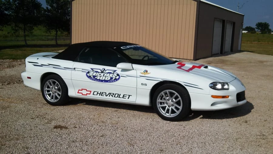 2000 Chevrolet Camaro SS 4th Gen - Image 4 of 9