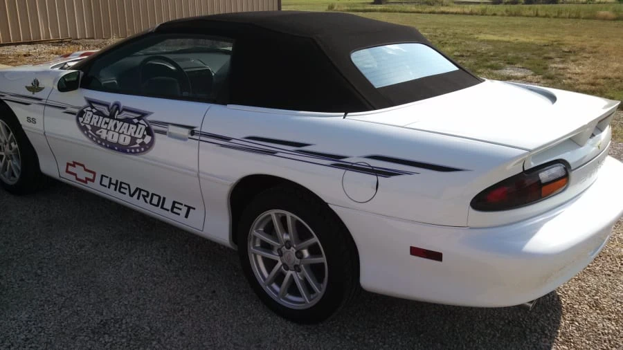 2000 Chevrolet Camaro SS 4th Gen - Image 2 of 9