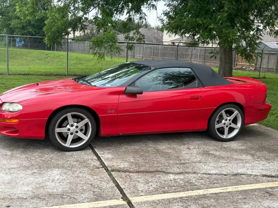 2000 Chevrolet Camaro SS 4th Gen - Image 2 of 11