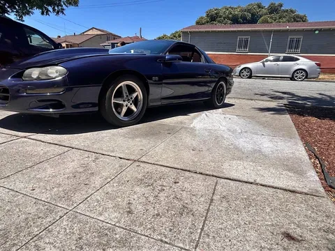 2000 Chevrolet Camaro SS Convertible 2D
