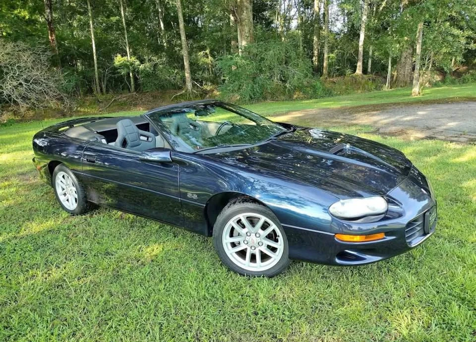 2000 Chevrolet Camaro SS 4th Gen - Image 2 of 7