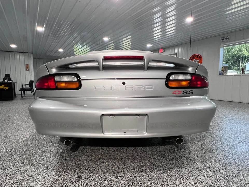 2000 Chevrolet Camaro SS 4th Gen - Image 10 of 20