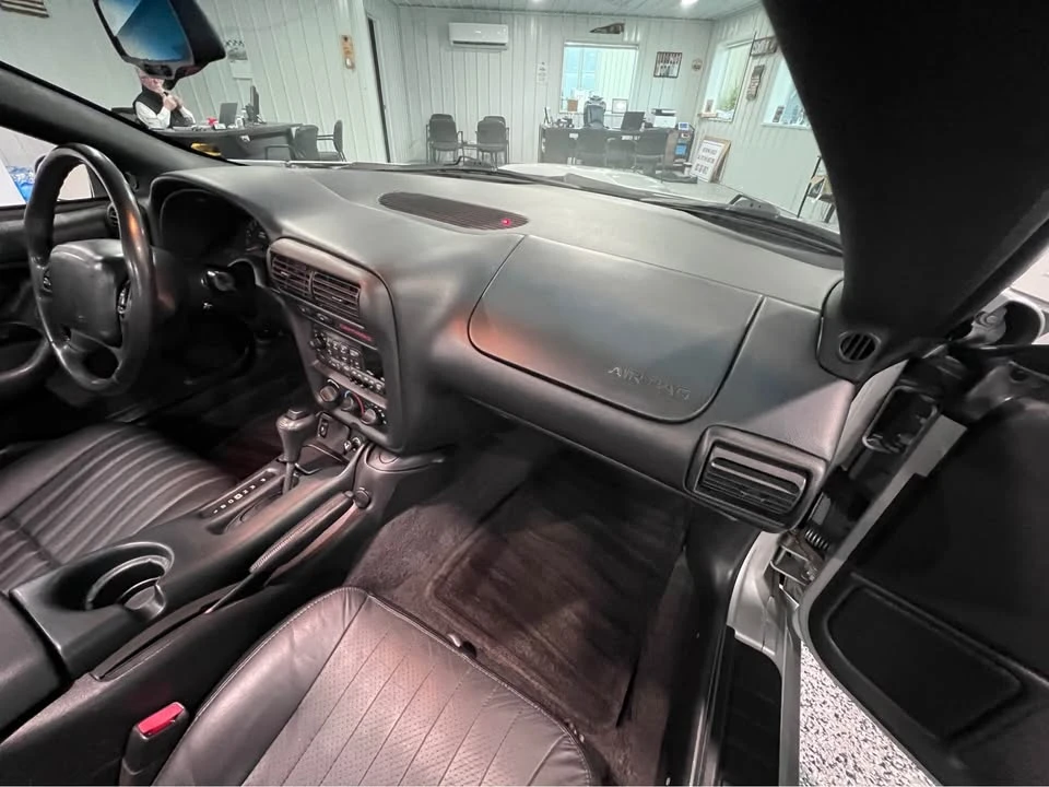 2000 Chevrolet Camaro SS 4th Gen - Image 17 of 20