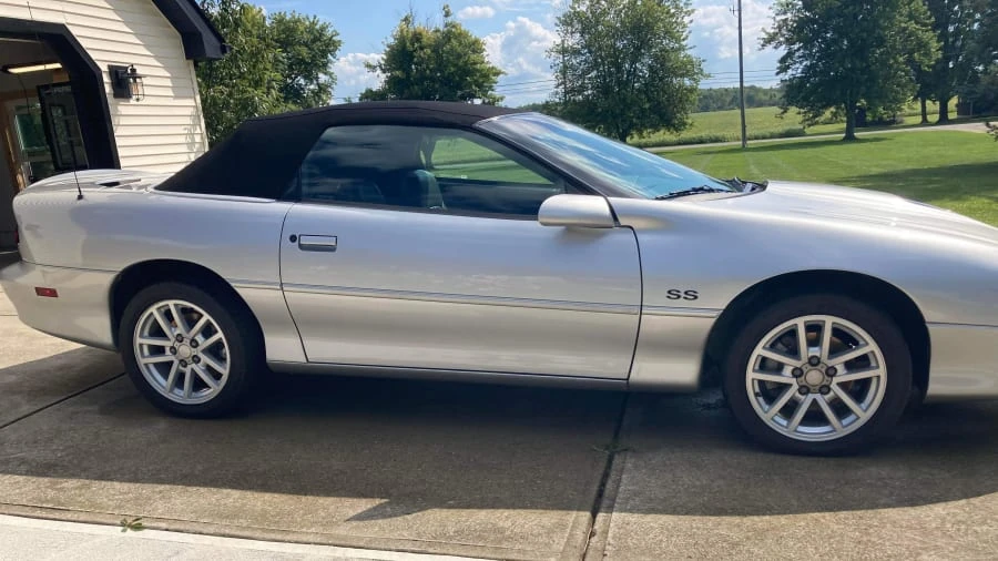2000 Chevrolet Camaro SS 4th Gen - Image 8 of 15