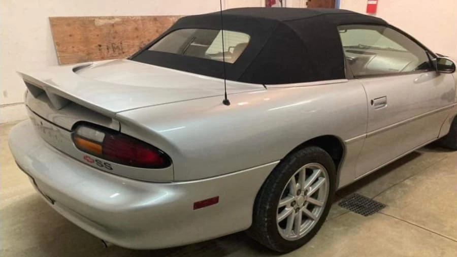 2000 Chevrolet Camaro SS 4th Gen - Image 6 of 15