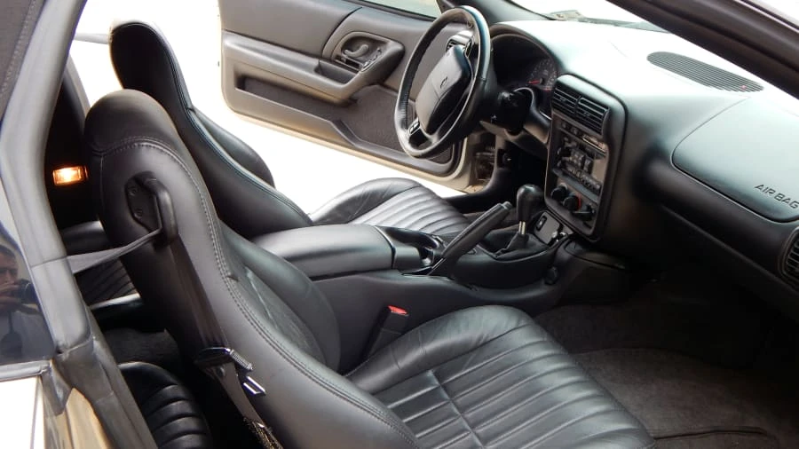 2000 Chevrolet Camaro SS 4th Gen - Image 7 of 12
