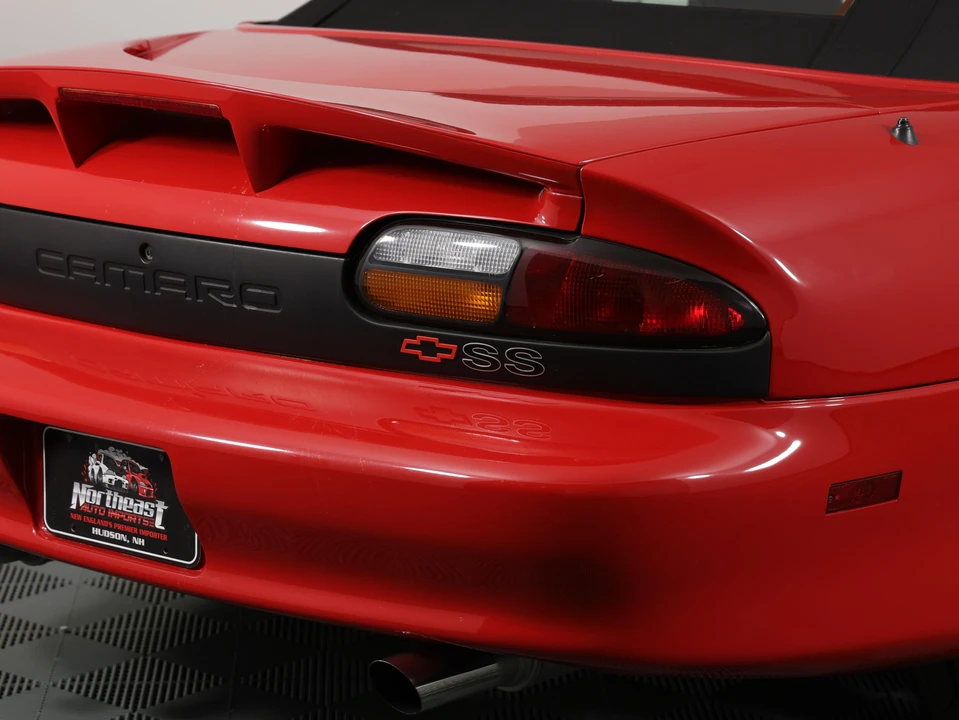 2000 Chevrolet Camaro SS 4th Gen - Image 23 of 31