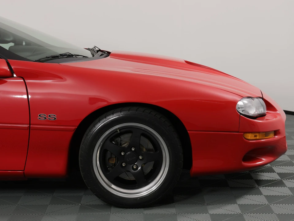 2000 Chevrolet Camaro SS 4th Gen - Image 26 of 31