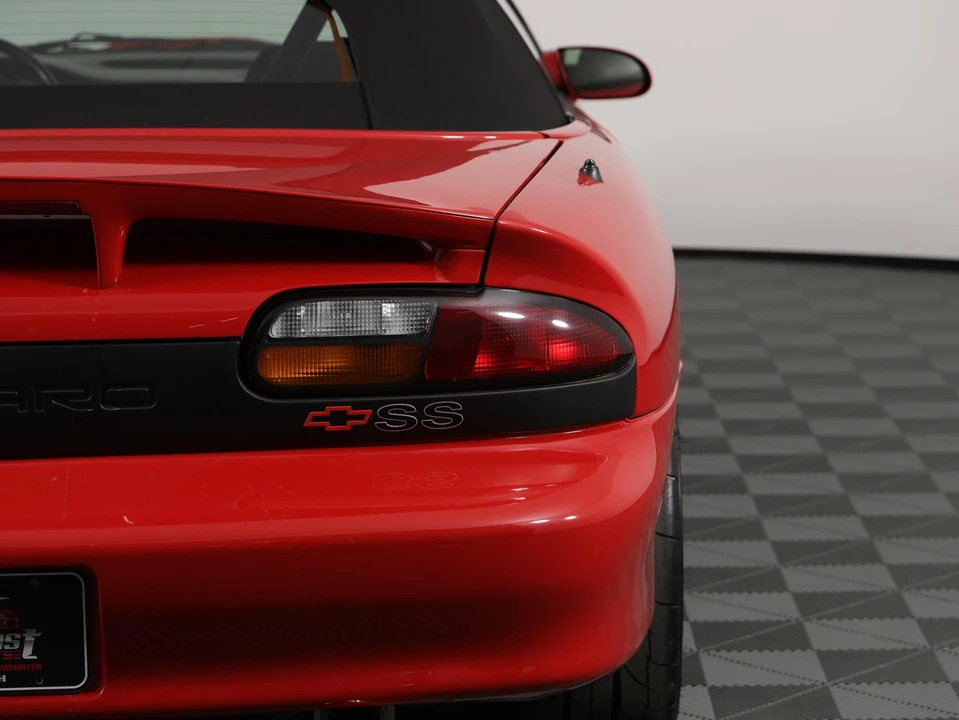 2000 Chevrolet Camaro SS 4th Gen - Image 22 of 31