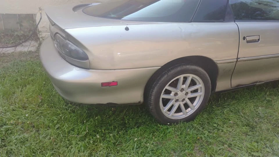 2000 Chevrolet Camaro SS 4th Gen - Image 4 of 7