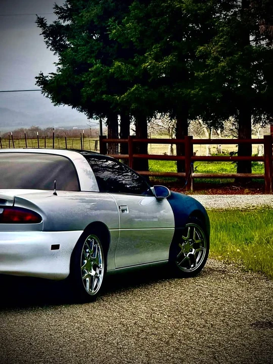 2000 Chevrolet Camaro SS 4th Gen - Image 3 of 12