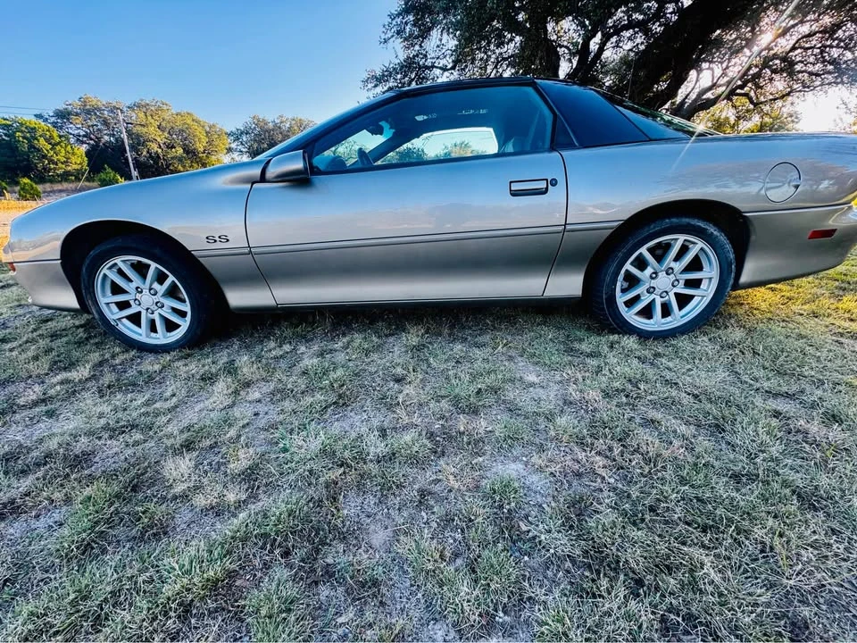 2000 Chevrolet Camaro SS 4th Gen - Image 4 of 20