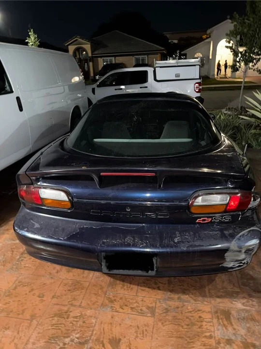 2000 Chevrolet Camaro SS 4th Gen - Image 8 of 18