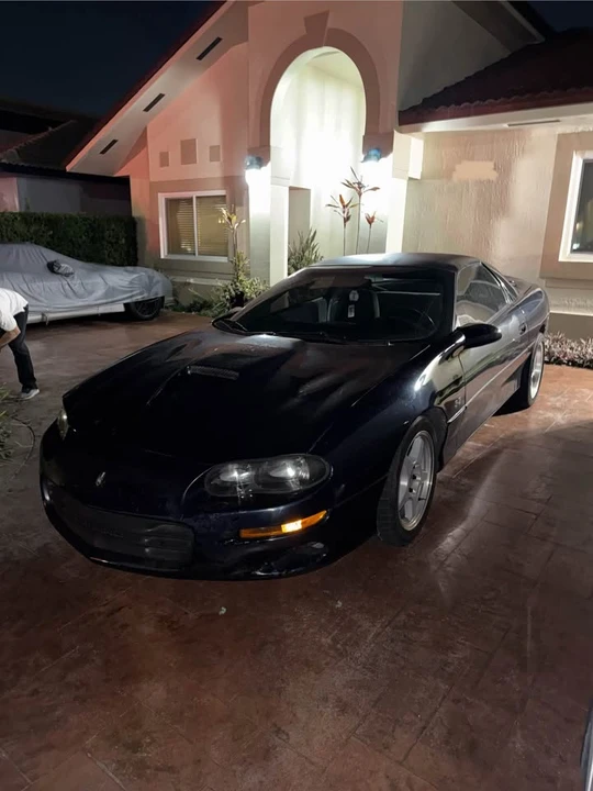 2000 Chevrolet Camaro SS 4th Gen - Image 4 of 18