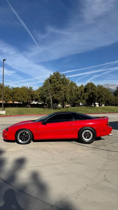 2000 Chevrolet Camaro SS 4th Gen - Image 2 of 10