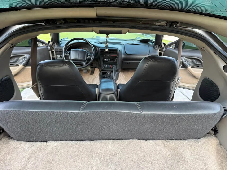 2000 Chevrolet Camaro SS 4th Gen - Image 9 of 19